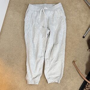 Lululemon Athletica scuba high rise relaxed jogger